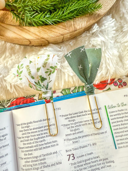 Holly & Berries Christmas Paperclip Page Marker Bookmarks, Set of 2