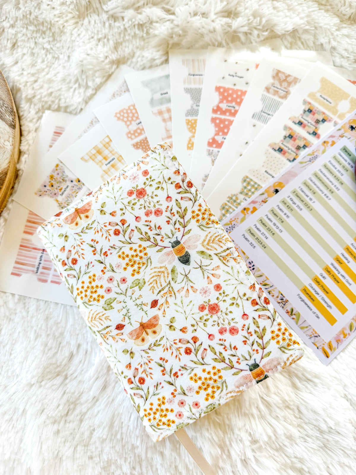 Floral Bees Prayer Bible Kit, Bible Tabs