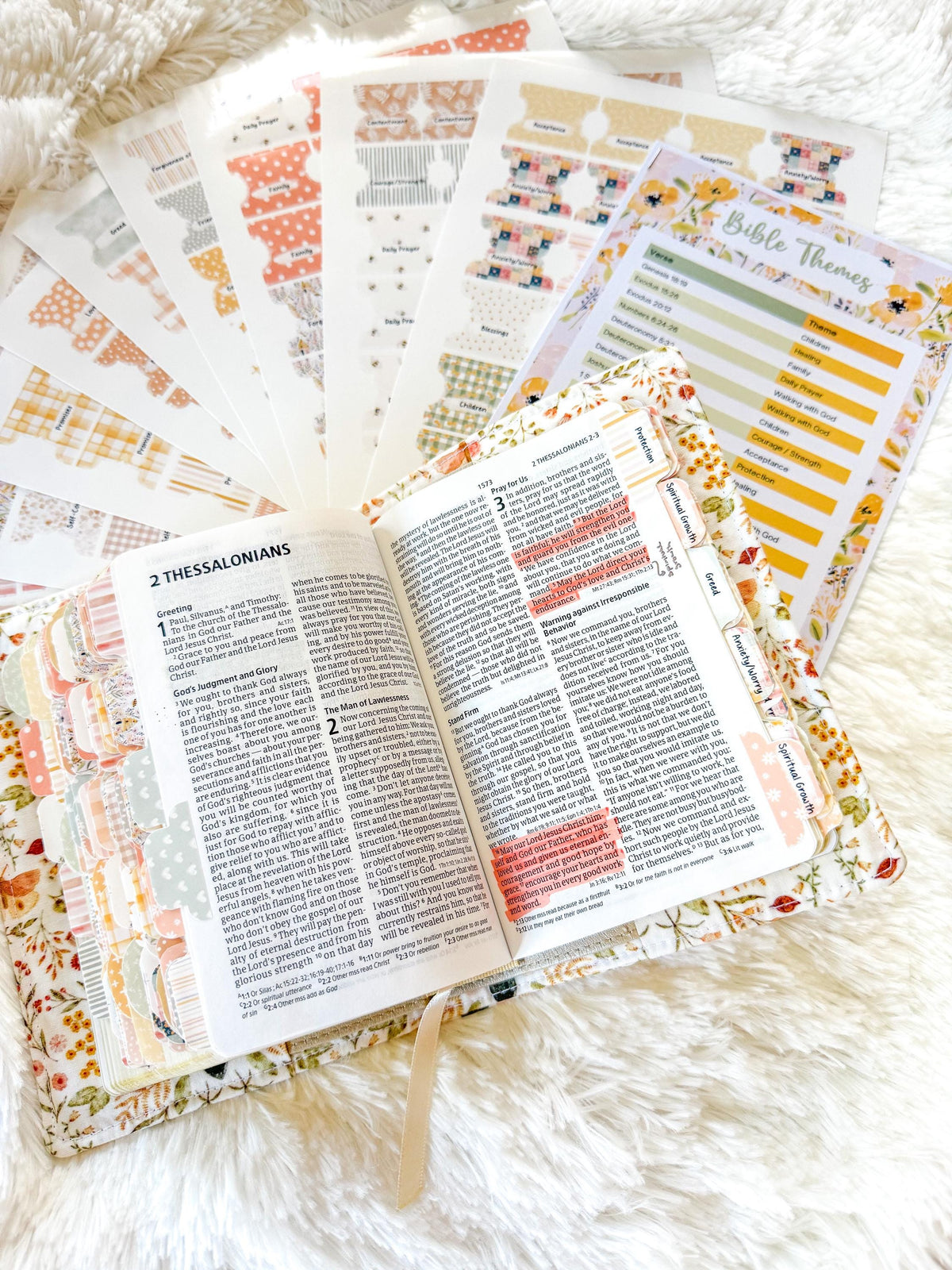Floral Bees Prayer Bible Kit, Bible Tabs